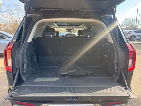 Certified 2025 Ford Expedition Platinum AWD/4WD image 41