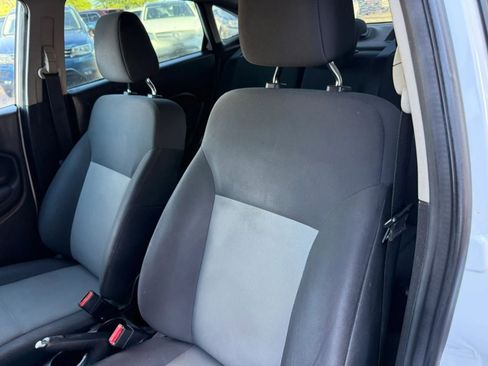 Used 2016 Ford Fiesta S FWD image 41