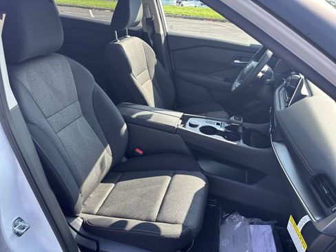 New 2026 Nissan Rogue SV w/ Cold Weather Package AWD/4WD image 23