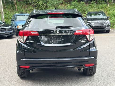 Used 2021 Honda HR-V Sport image 4