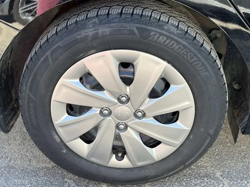 Used 2018 Kia Rio LX FWD image 6