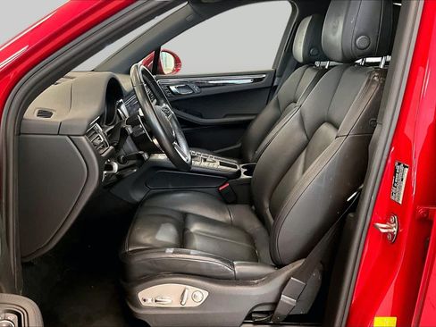 Used 2021 Porsche Macan AWD/4WD image 7