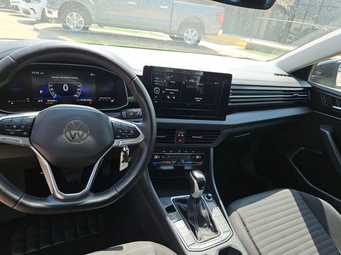 Used 2025 Volkswagen Jetta S FWD image 16