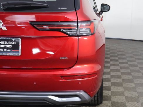 New 2025 Mitsubishi Outlander SEL image 22