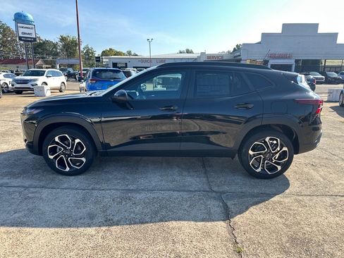 New 2025 Chevrolet Trax RS w/ Driver Confidence Package image 3