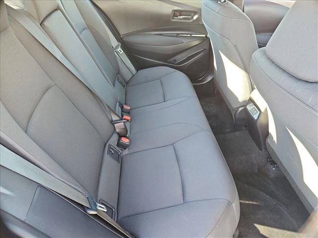 Used 2025 Toyota Corolla LE FWD image 25