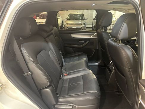 Used 2025 MAZDA CX-70 3.3 Turbo w/ Preferred Package image 38