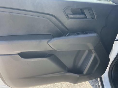 Used 2025 Chevrolet Colorado W/T w/ WT Convenience Package II RWD image 15