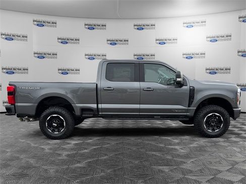 New 2026 Ford F250 XLT w/ XLT Premium Package image 6