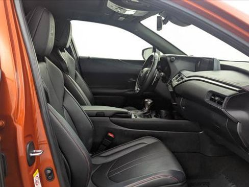 Used 2019 Lexus UX 200 F Sport w/ F Sport Premium Package FWD image 19