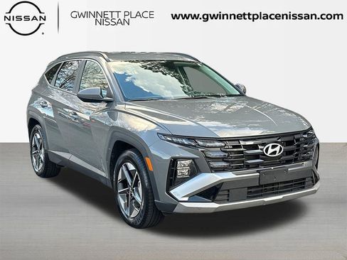 Used 2025 Hyundai Tucson SEL image 3