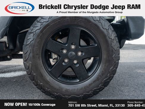 Used 2017 Jeep Wrangler Unlimited Sport image 31