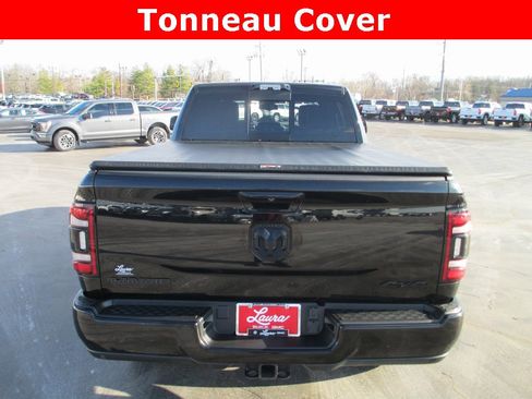 Used 2022 RAM 2500 Laramie w/ Night Edition image 6