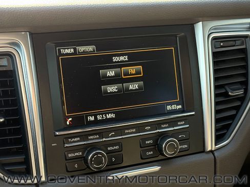 Used 2015 Porsche Macan S AWD/4WD image 22