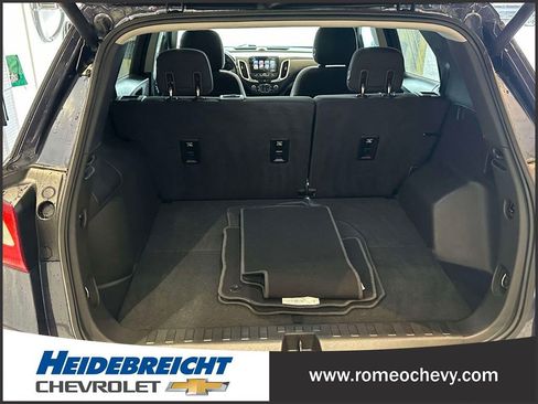 Used 2018 Chevrolet Equinox LT w/ Sun & Infotainment Package image 12