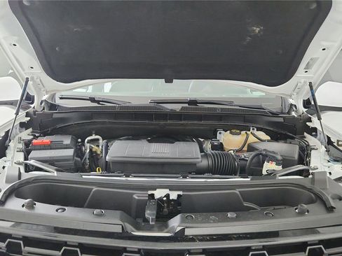 Used 2023 Chevrolet Tahoe Z71 w/ Luxury Package AWD/4WD image 36