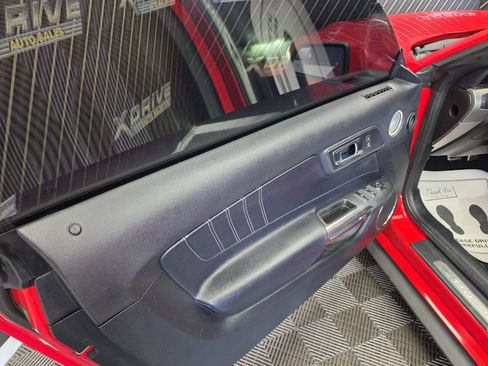 Used 2020 Ford Mustang Premium RWD image 17