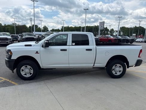 Used 2024 RAM 3500 Tradesman AWD/4WD image 9