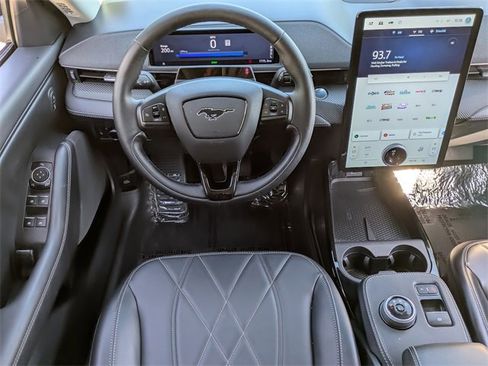 Certified 2024 Ford Mustang Mach-E Select image 16