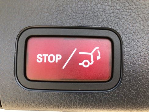 New 2026 Mercedes-Benz GLB 250 4MATIC image 35