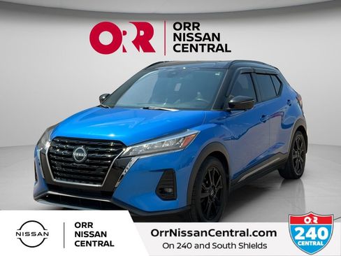 Used 2022 Nissan Kicks SR w/ Premium Package FWD image 1