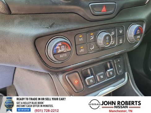 Used 2019 GMC Terrain SLT image 29