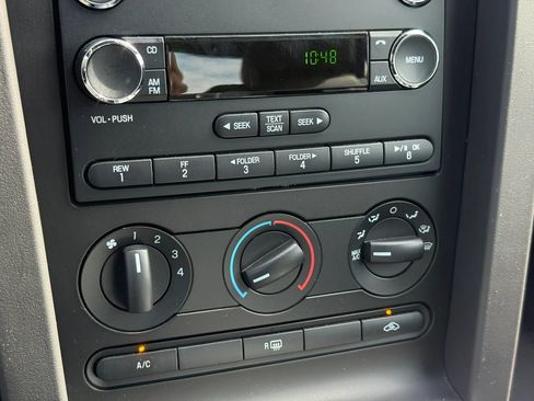 Used 2008 Ford Mustang Coupe RWD image 29