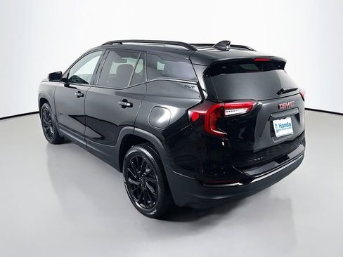 Used 2023 GMC Terrain SLT w/ Elevation Edition AWD/4WD image 7