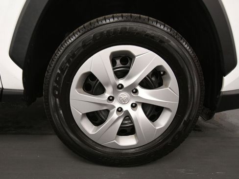 Used 2023 Toyota RAV4 LE image 27