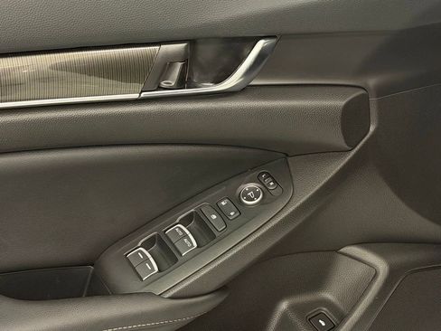 Used 2022 Honda Accord Sport image 14