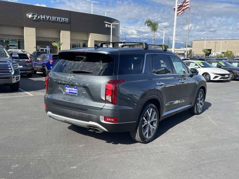Certified 2022 Hyundai Palisade SEL w/ Premium Package FWD image 4