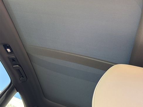 New 2026 Volvo XC60 B5 Plus w/ Protection Package Premier image 17