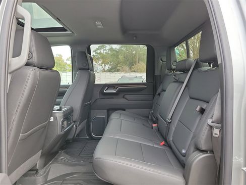 New 2025 GMC Sierra 3500 SLT w/ SLT Premium Package image 16