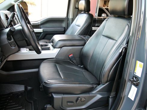 Used 2021 Ford F250 Lariat AWD/4WD image 23