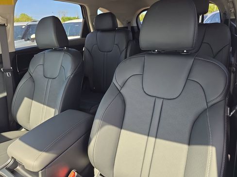 New 2026 Kia Sorento EX FWD image 22