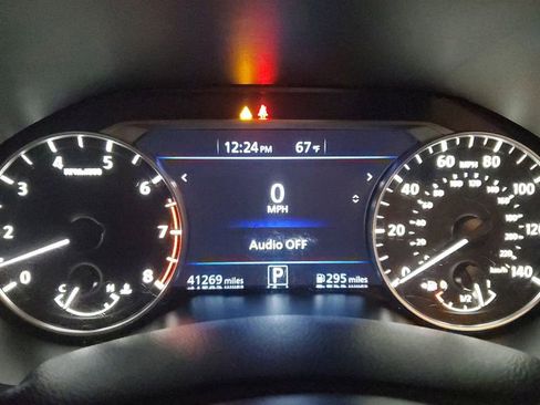 Used 2023 Nissan Altima 2.5 SR image 31