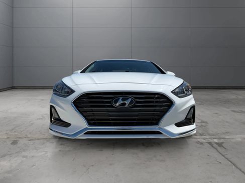 Used 2019 Hyundai Sonata SE FWD image 3
