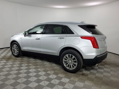 Used 2017 Cadillac XT5 Luxury w/ Driver Awareness Package image 7
