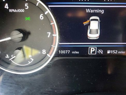 Used 2025 Nissan Sentra SR image 23