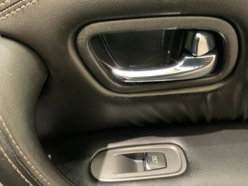 Used 2023 Nissan Armada Platinum w/ Captain's Chairs Package AWD/4WD image 14