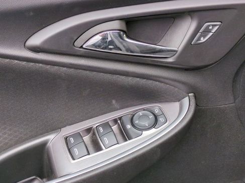 Used 2024 Chevrolet Malibu LT FWD image 23