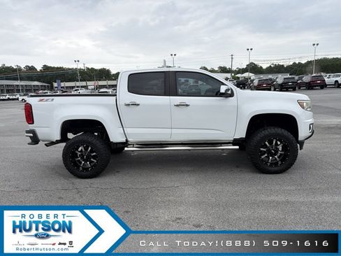Used 2018 Chevrolet Colorado Z71 AWD/4WD image 6