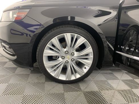 Used 2018 Chevrolet Impala Premier w/ Premier Confidence Package image 12