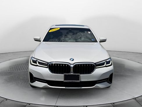 Used 2022 BMW 540i w/ Premium Package RWD image 2