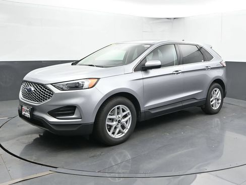 Used 2024 Ford Edge SEL AWD/4WD image 8