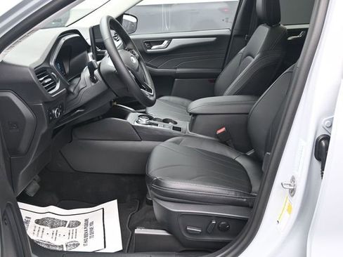 New 2025 Ford Escape SE w/ PHEV Premium Package image 14