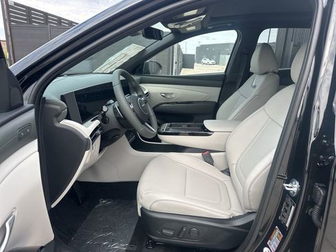 New 2026 Hyundai Tucson Limited image 24
