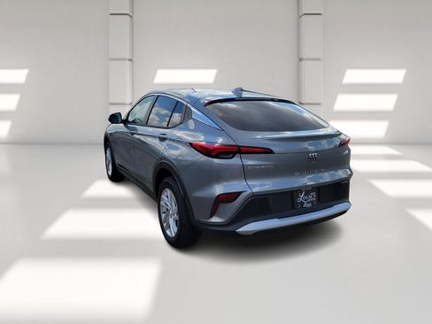 New 2026 Buick Envista Sport Touring FWD image 4