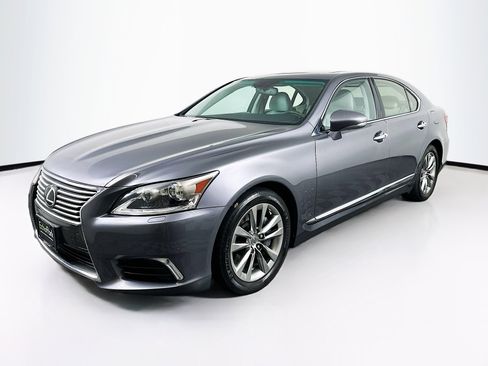 Used 2015 Lexus LS 460 AWD w/ Comfort Package image 3