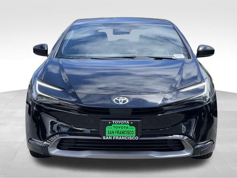 New 2026 Toyota Prius Limited FWD image 5